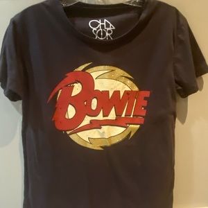 Women’s graphic graphite grey Tee with gold glitter accent.